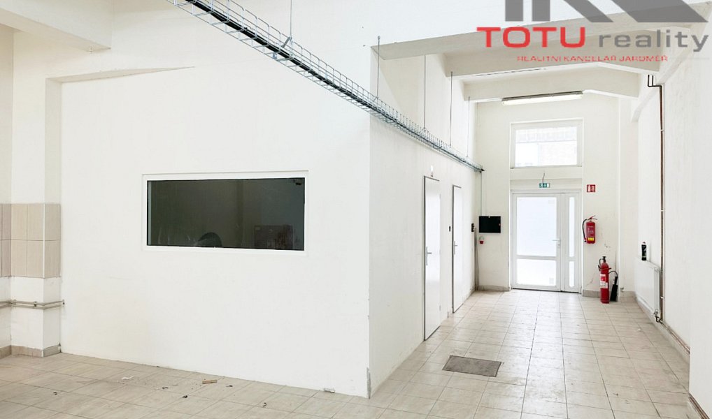 Pronájem obchodních prostor 205 m², Jaroměř – náhled fotky 9