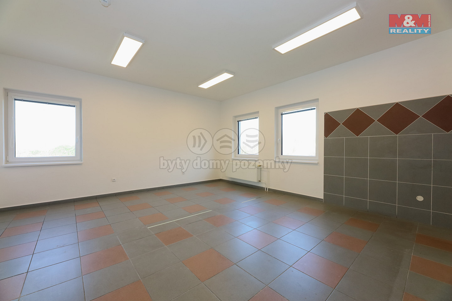Pronájem kanceláře 139 m² — photo 5