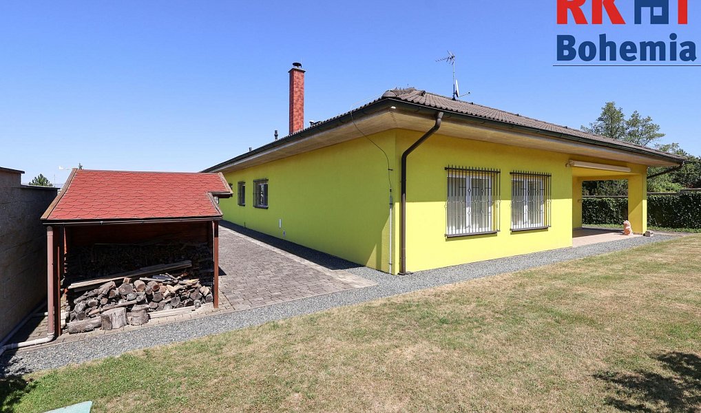 Prodej domu 266 m² s pozemkem 1 426 m², Šestajovice – náhled fotky 12