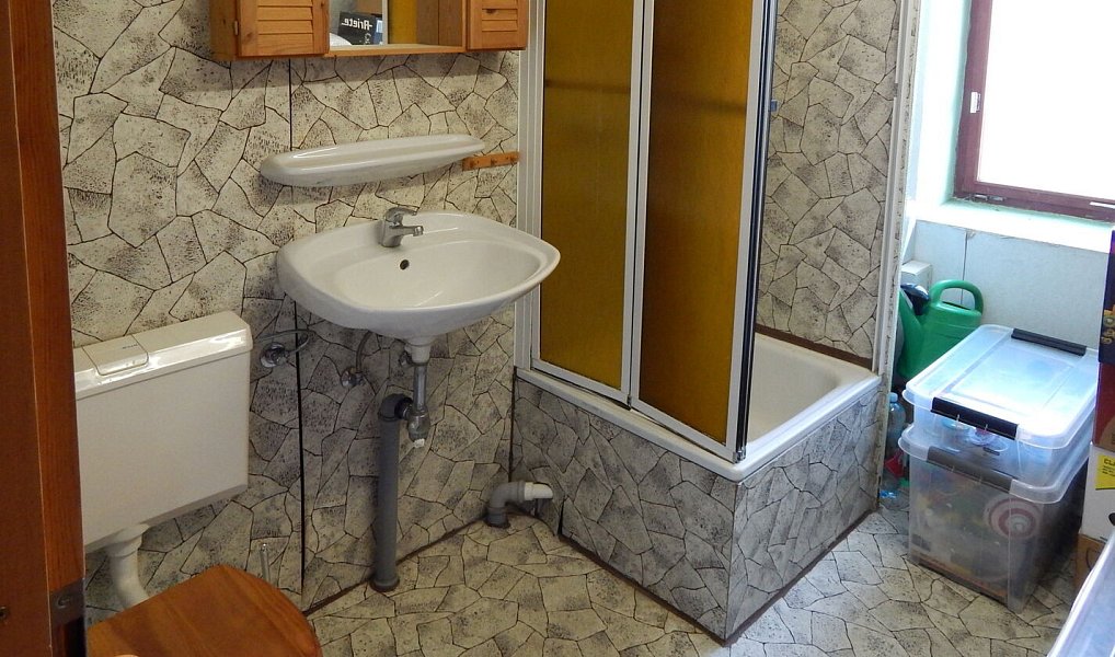 Prodej domu 160 m² s pozemkem 1 232 m², Velemín – náhled fotky 11