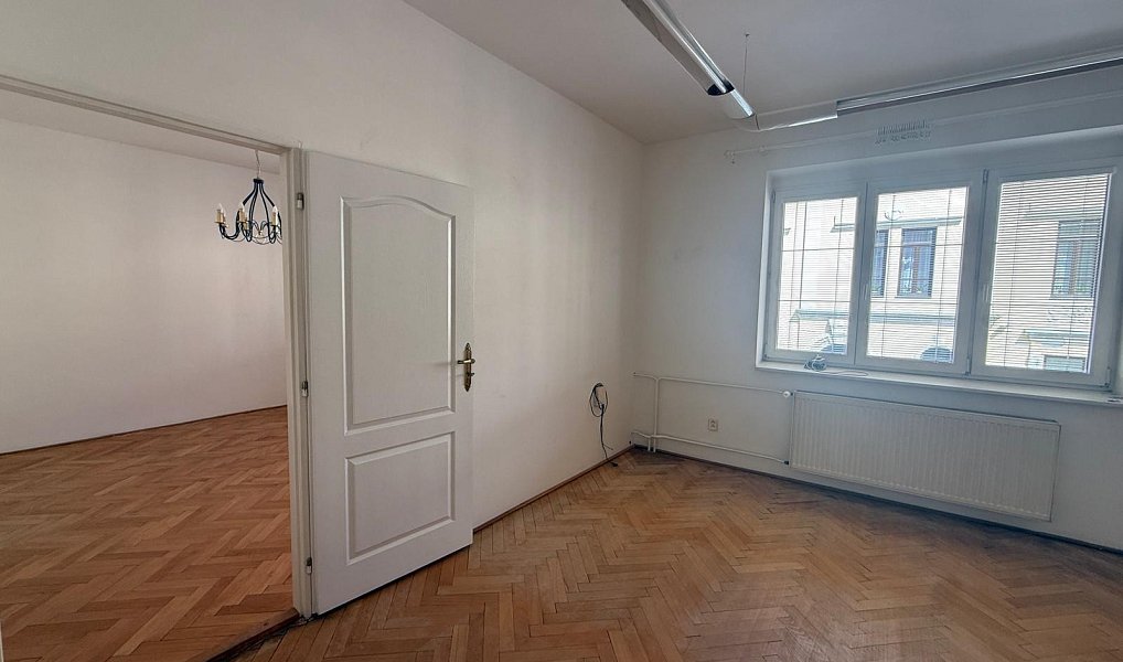 Pronájem bytu 3+1 80 m², Chomutov – náhled fotky 6