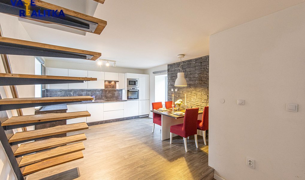 Prodej domu 140 m² s pozemkem 921 m², Ostrava – náhled fotky 9