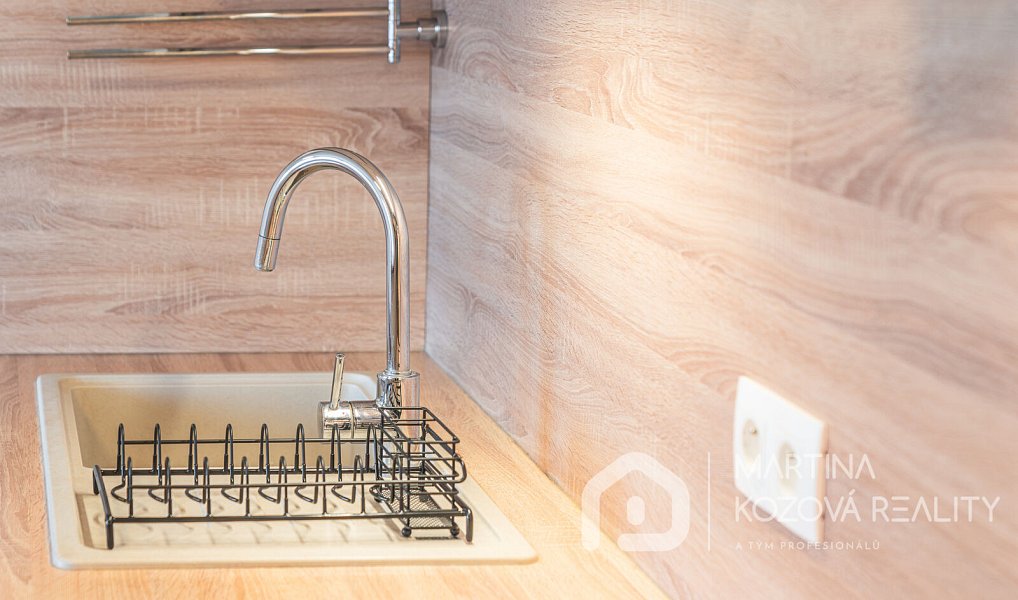 Pronájem bytu 2+kk 59 m², Praha – náhled fotky 16