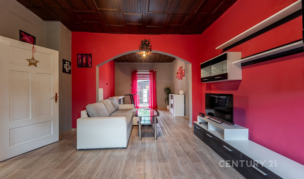 Prodej domu 196 m² s pozemkem 932 m², Tachov – náhled fotky 16