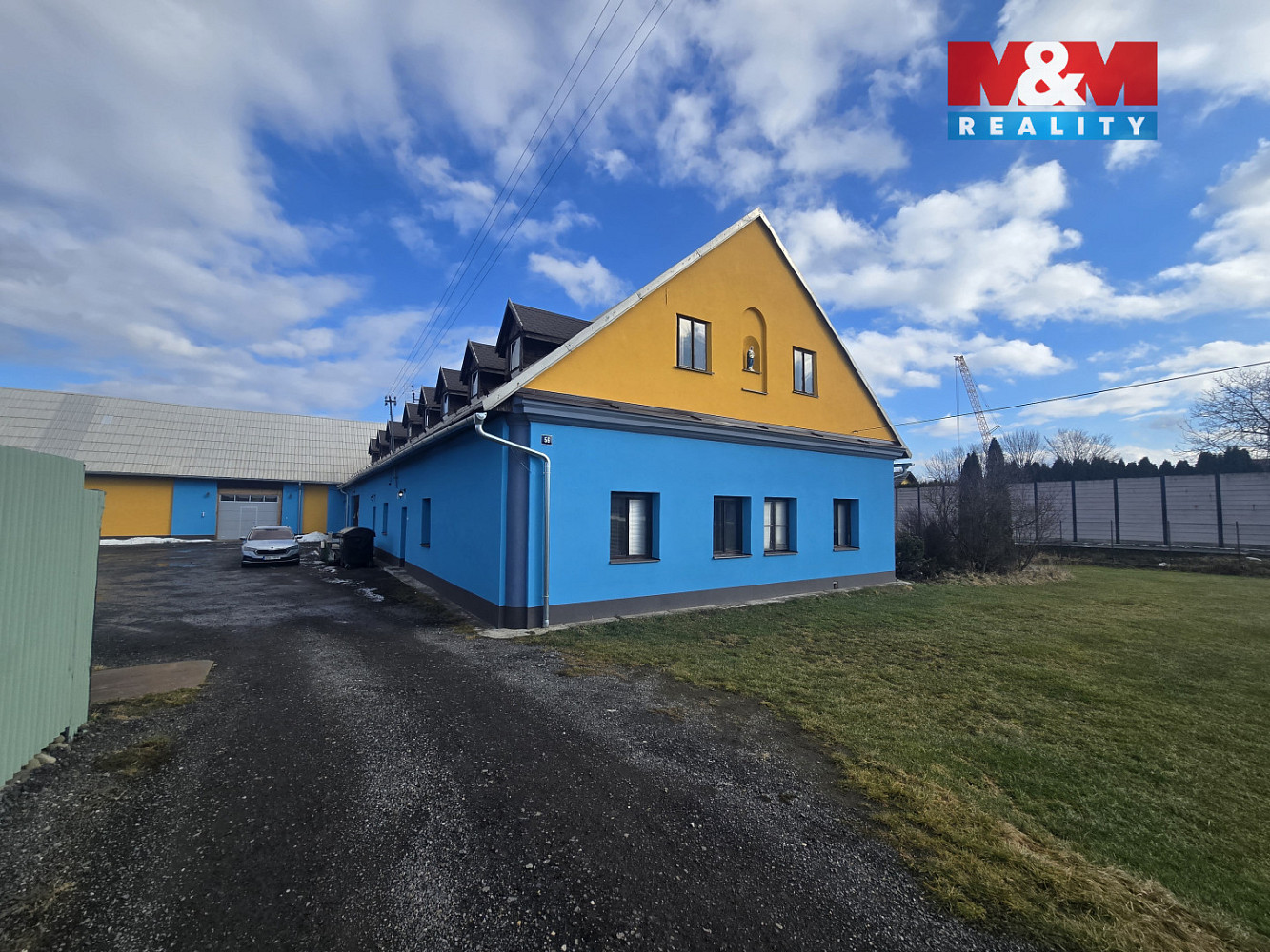 Pronájem kanceláře 200 m² – fotografie 4