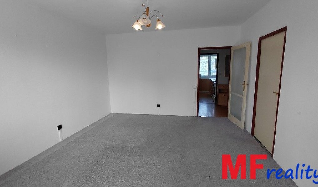 Pronájem bytu 3+1 59 m², Hradec Králové – náhled fotky 10