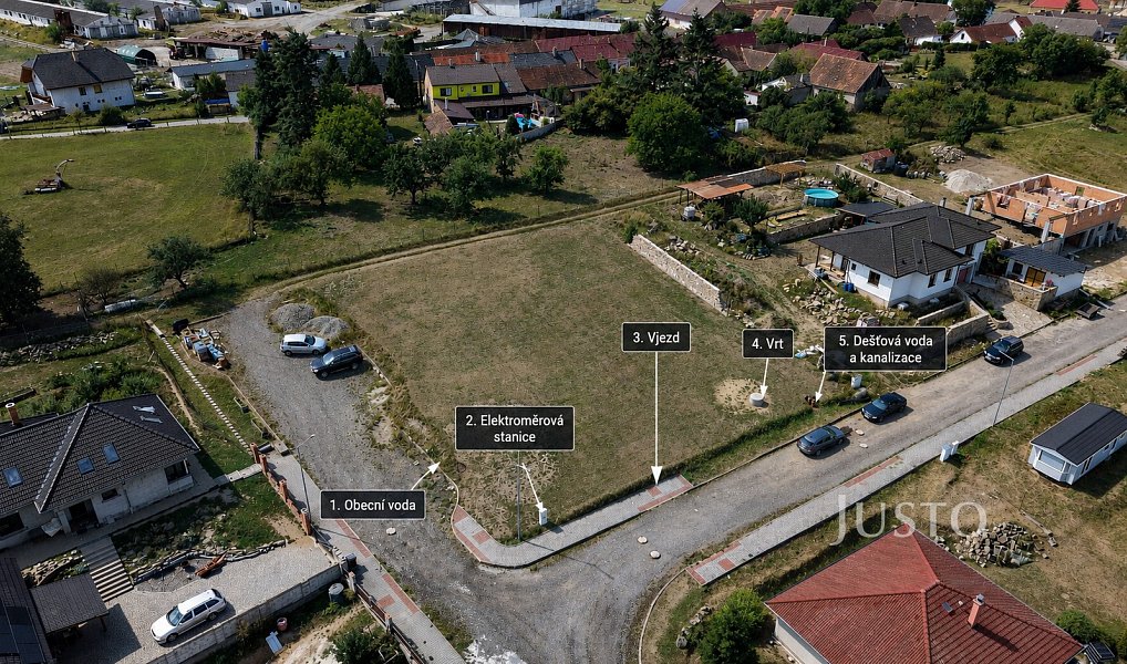 Prodej stavebního pozemku 1 361 m², Heřmaň – náhled fotky 2