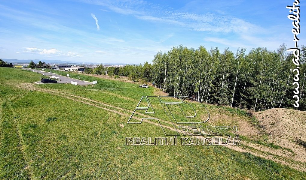 Prodej stavebního pozemku 632 m², Srubec – náhled fotky 2