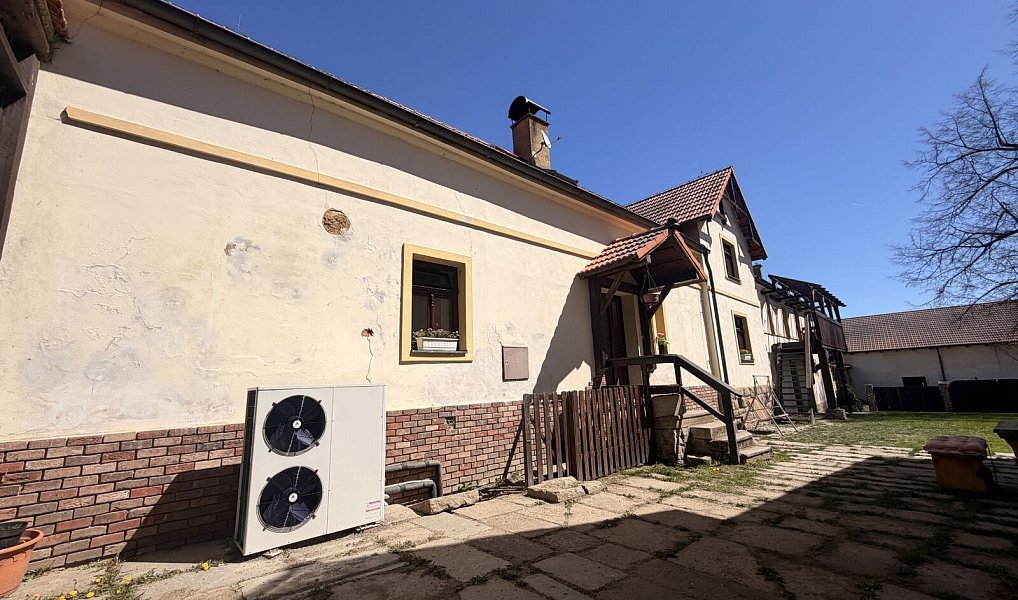 Prodej domu 725 m² s pozemkem 7 880 m², Bor – náhled fotky 3