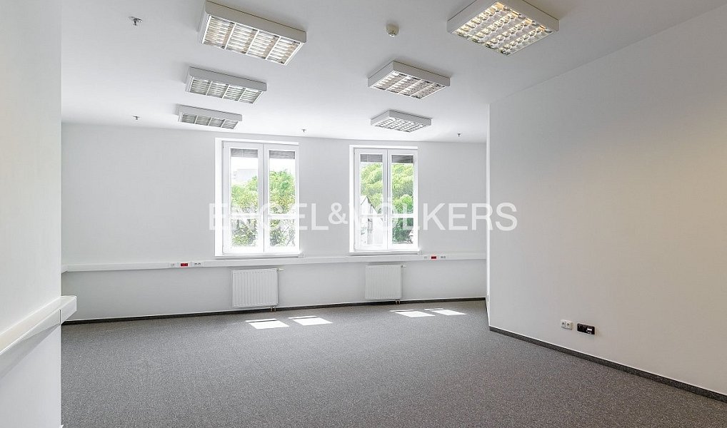 Pronájem kanceláře 34 m², Praha – náhled fotky 2