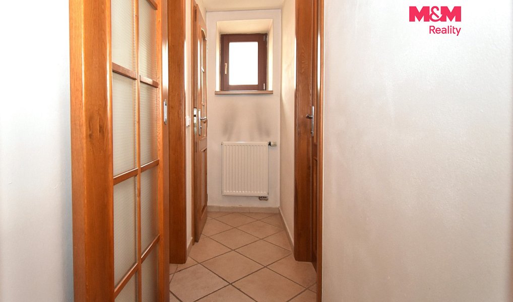 Prodej domu 180 m² s pozemkem 1 217 m², Spálov – náhled fotky 22