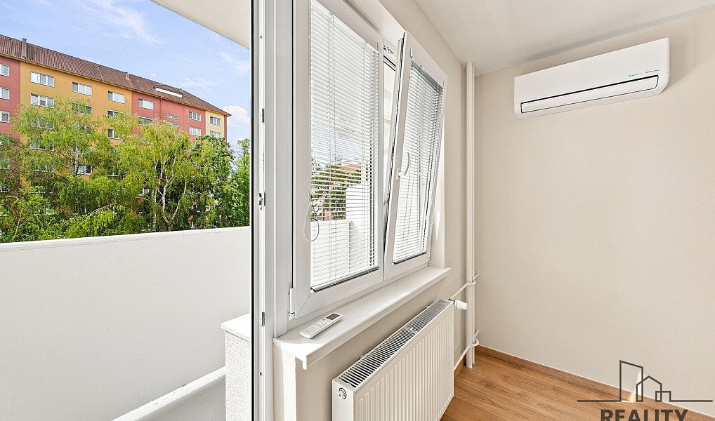 Prodej bytu 3+1 72 m², Hodonín – náhled fotky 14