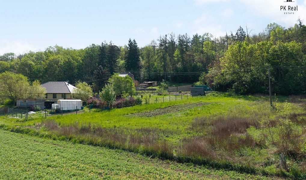 Prodej stavebního pozemku 1 530 m², Velké Hostěrádky – náhled fotky 9