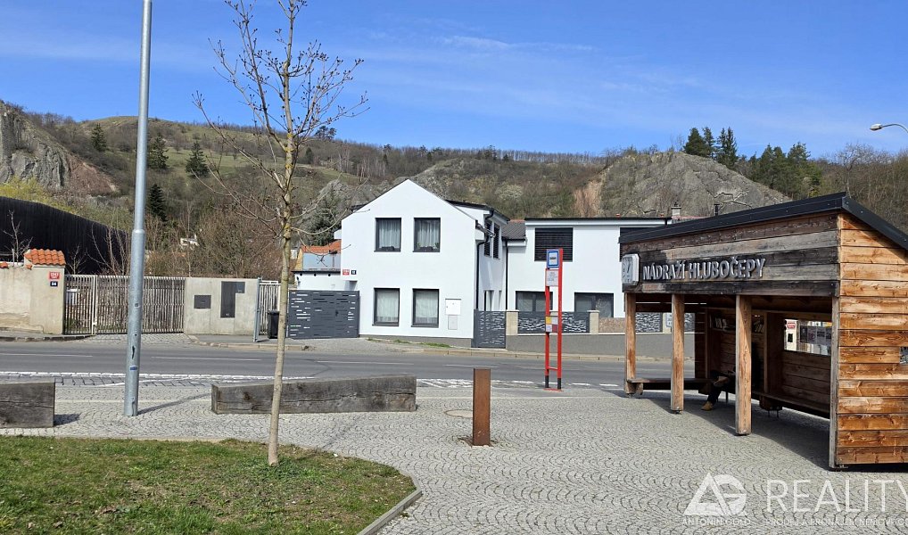 Prodej bytu 3+kk 88 m², Praha – náhled fotky 39