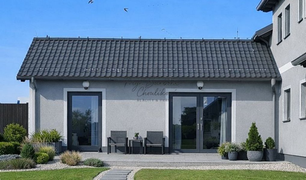 Prodej domu 290 m² s pozemkem 922 m², Kladruby – náhled fotky 2