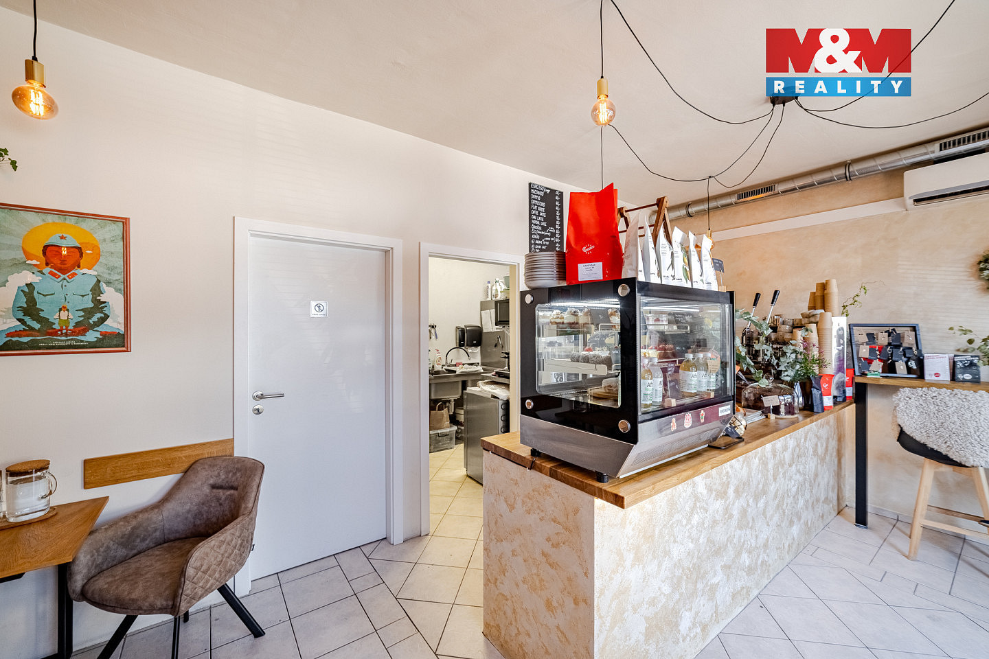 Prodej nájemního domu, činžáku 330 m² — photo 5
