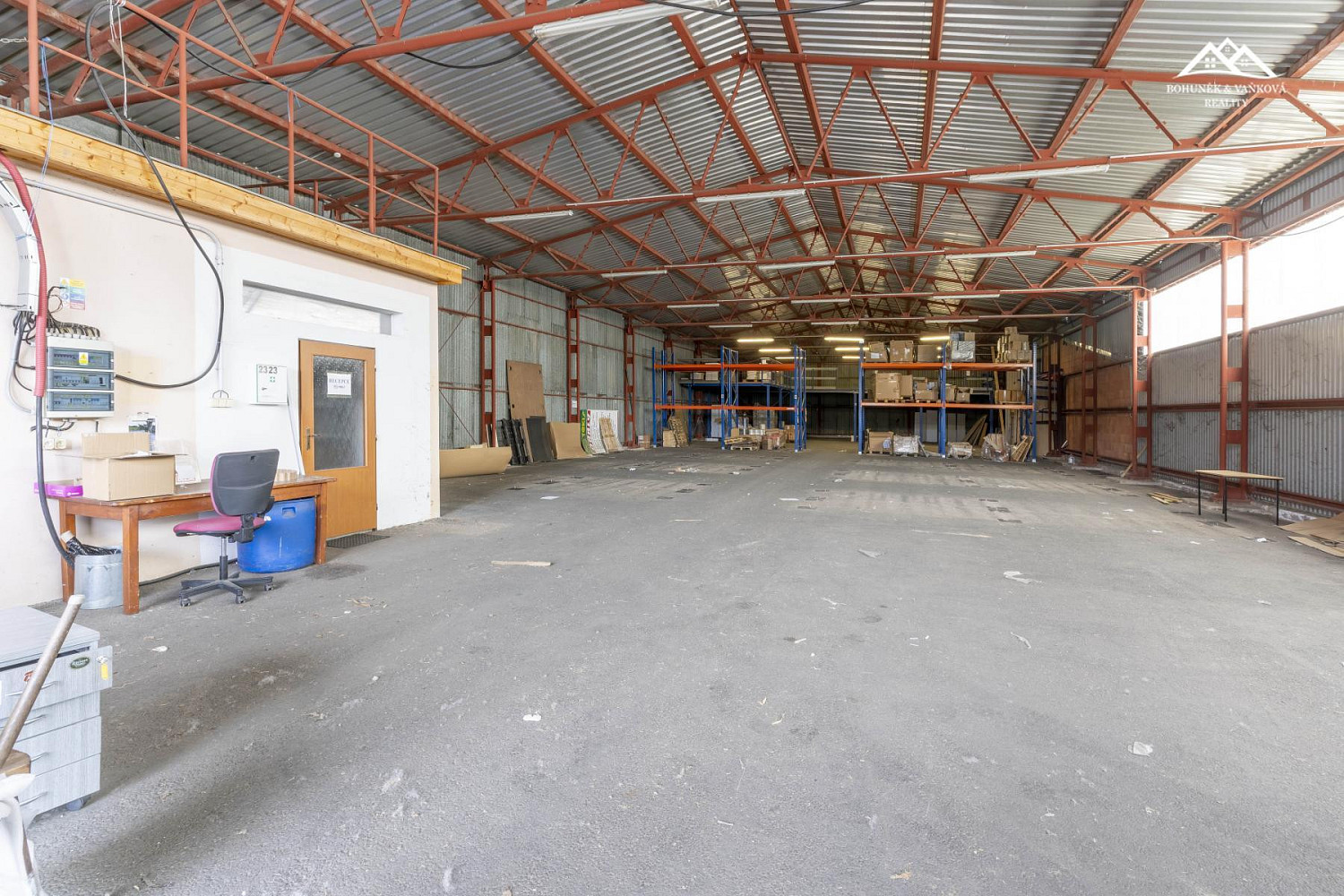 Prodej výrobních prostor 1 694 m² – fotografie 3
