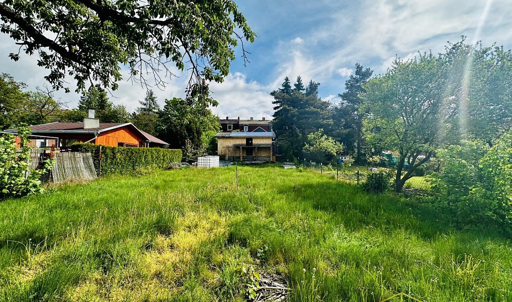 Prodej zahrady 432 m², Dubí – náhled fotky 4