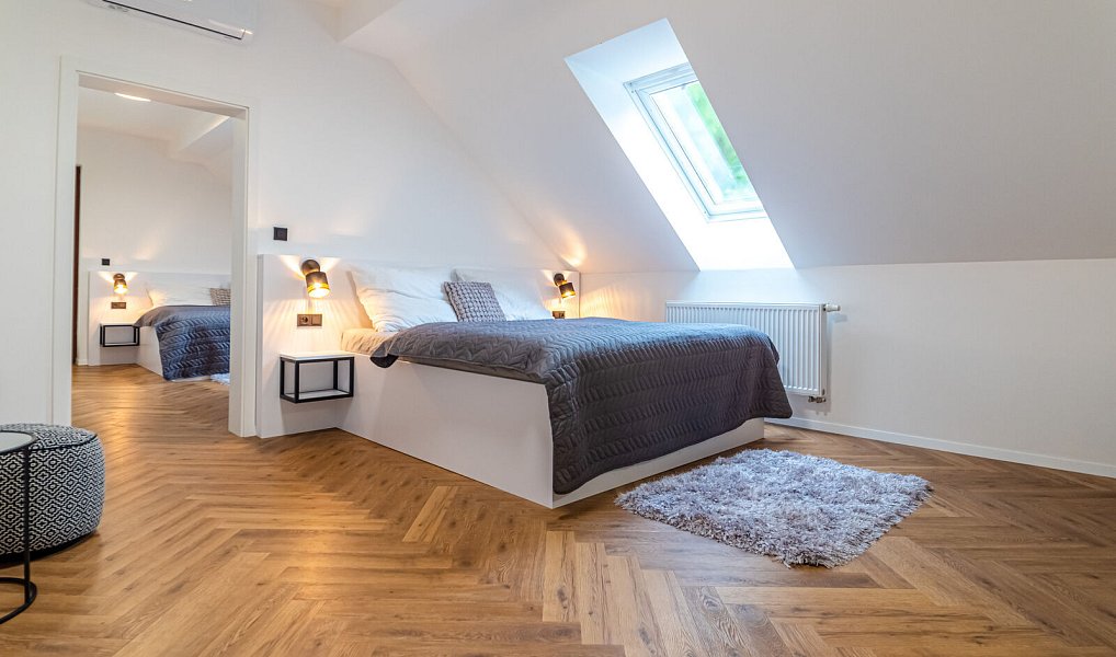 Prodej domu 350 m² s pozemkem 1 688 m², Sobotín – náhled fotky 38