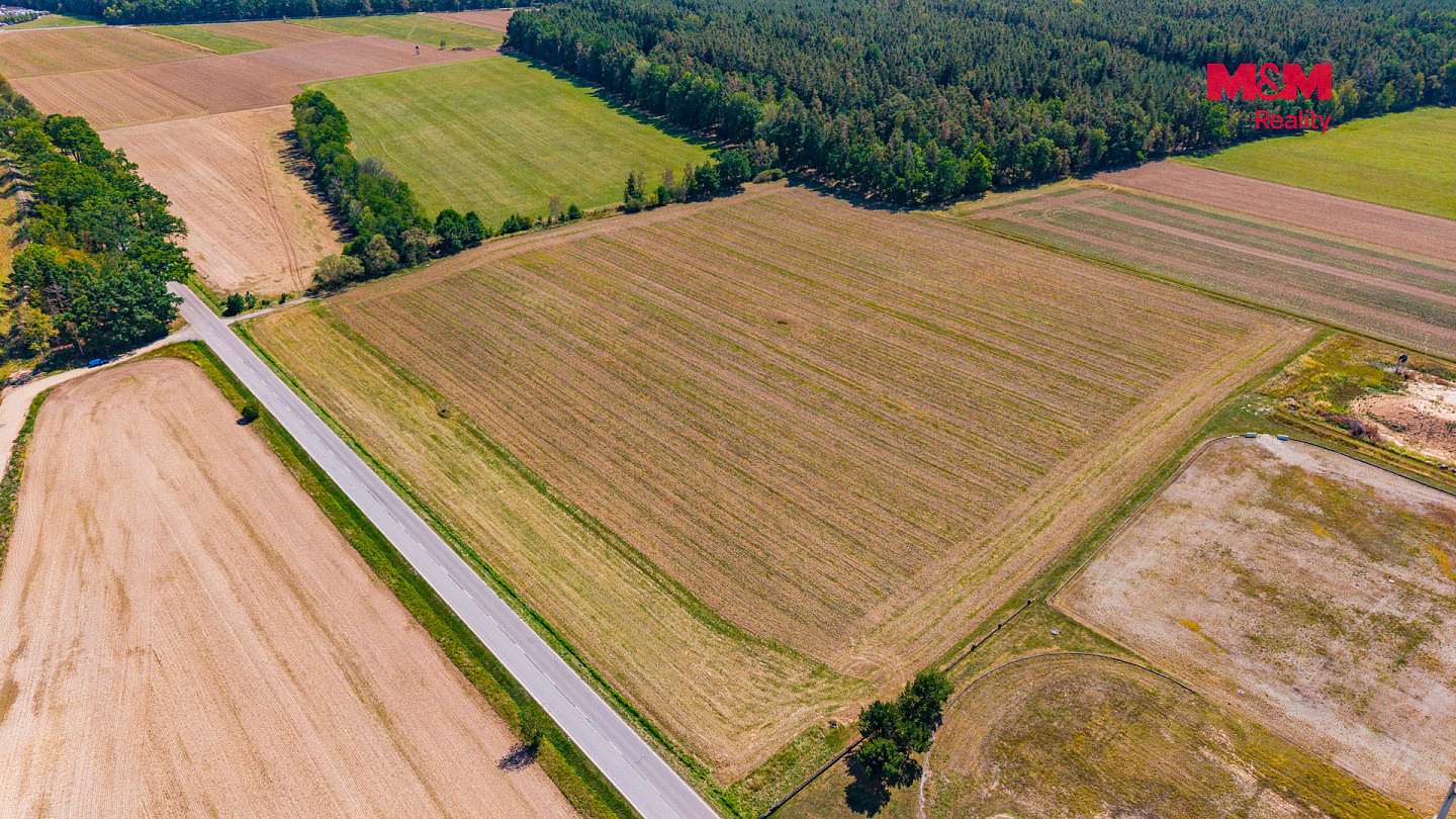 Prodej komerčního pozemku 3 912 m² – fotografie 4