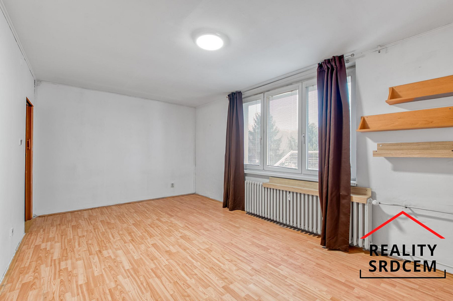 Pronájem bytu 1+kk 31 m² – fotografie 3