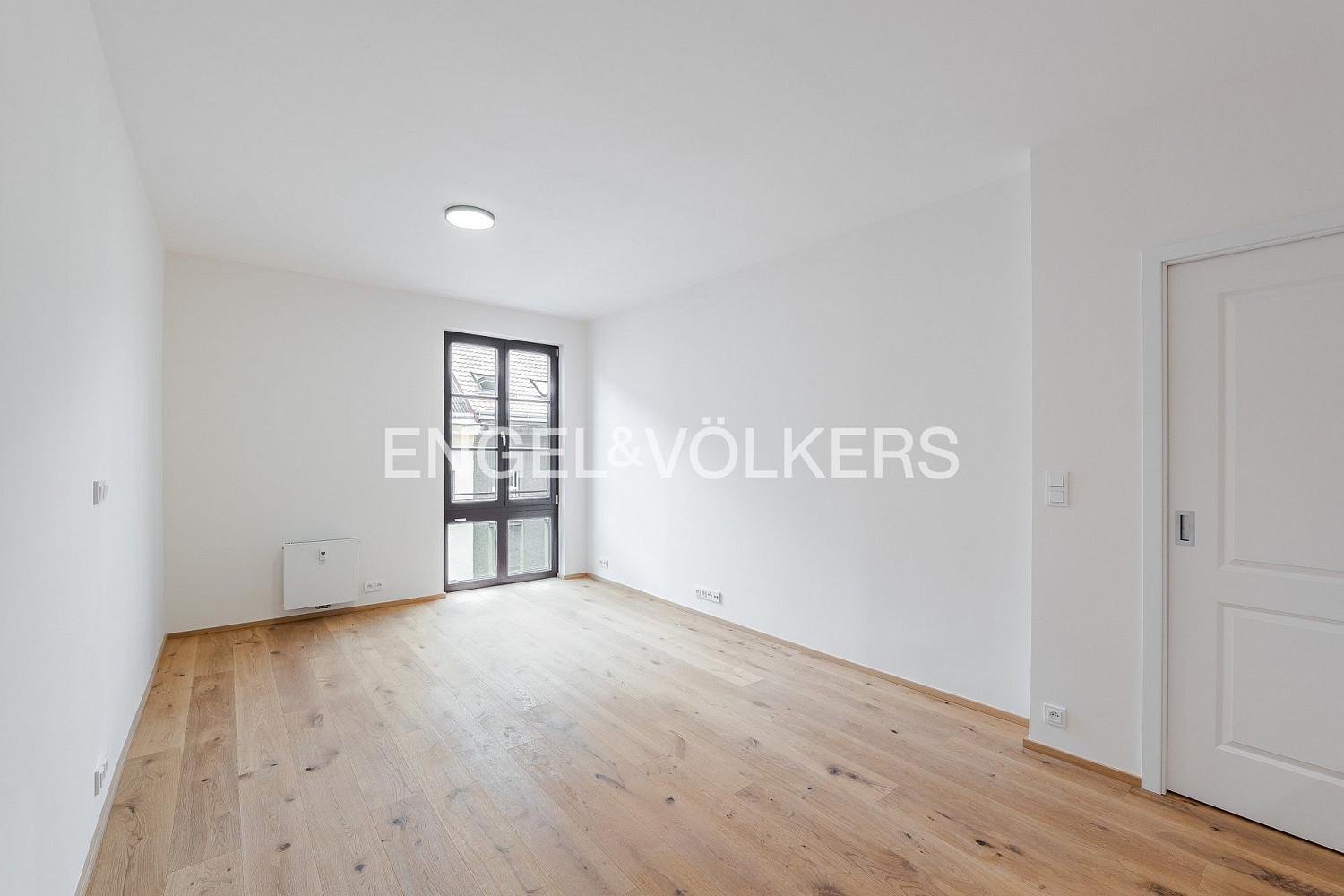 Pronájem bytu 2+kk 51 m² – fotografie 3