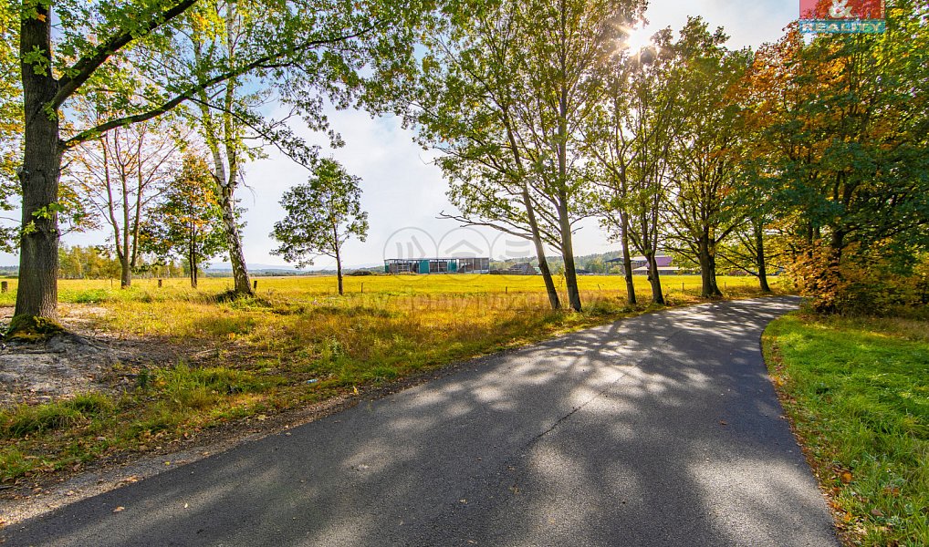 Prodej zahrady 485 m², Milhostov – náhled fotky 11
