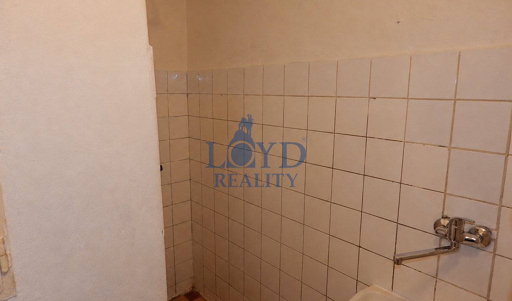 Prodej bytu 1+kk 25 m², Karlovy Vary – náhled fotky 4