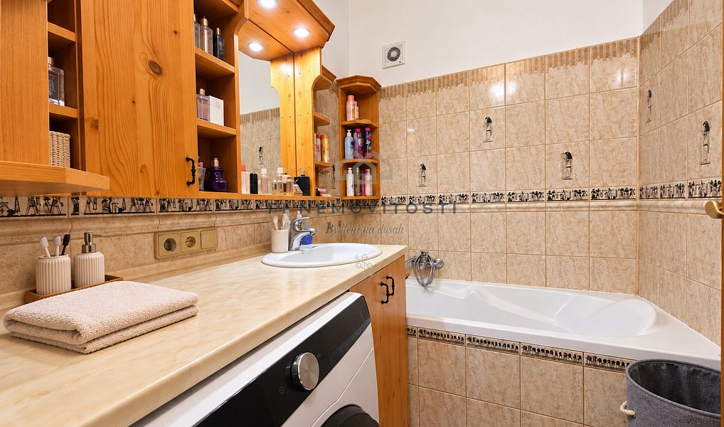 Prodej bytu 3+1 68 m², Žandov – náhled fotky 9