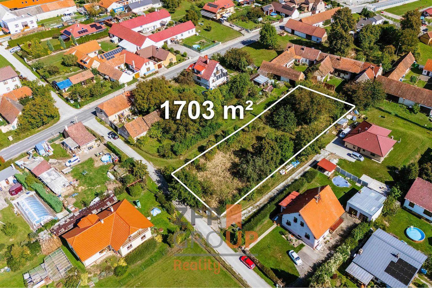 Prodej stavebního pozemku 1 703 m²
