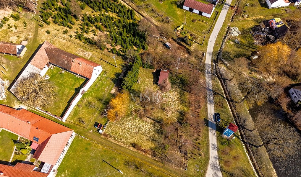 Prodej stavebního pozemku 1 006 m², Vydří – náhled fotky 9