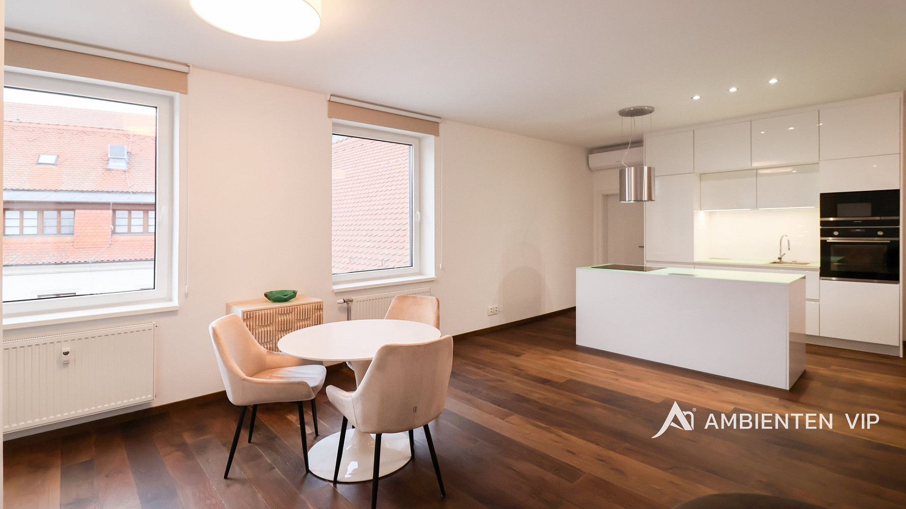 Pronájem bytu 1+kk 53 m² – fotografie 4
