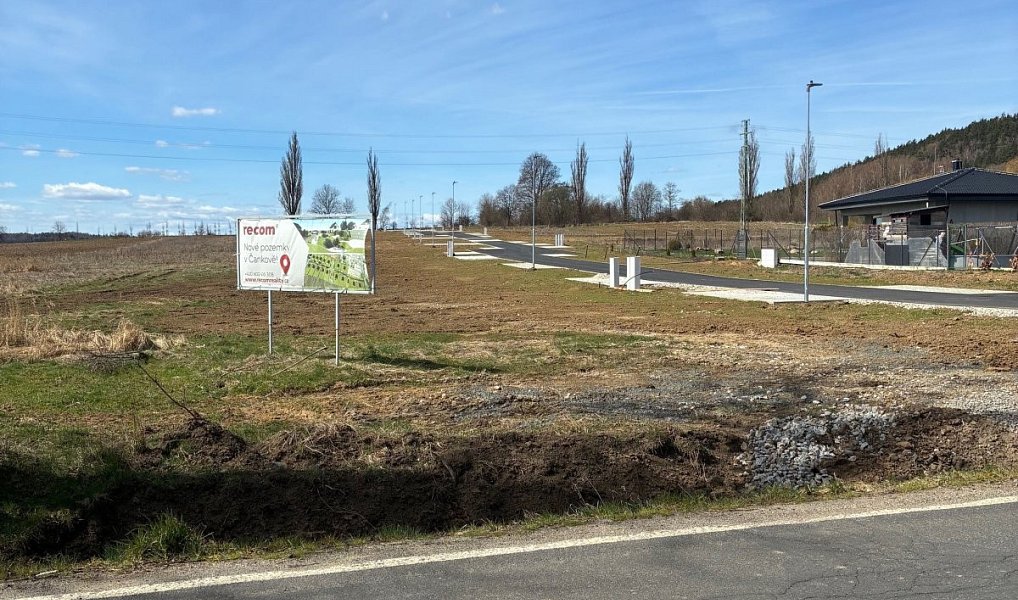 Prodej stavebního pozemku 963 m², Karlovy Vary – náhled fotky 4