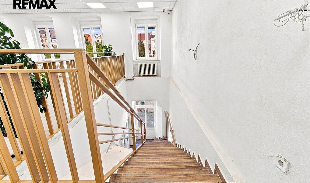 Pronájem obchodních prostor 171 m², Přeštice – náhled fotky 27