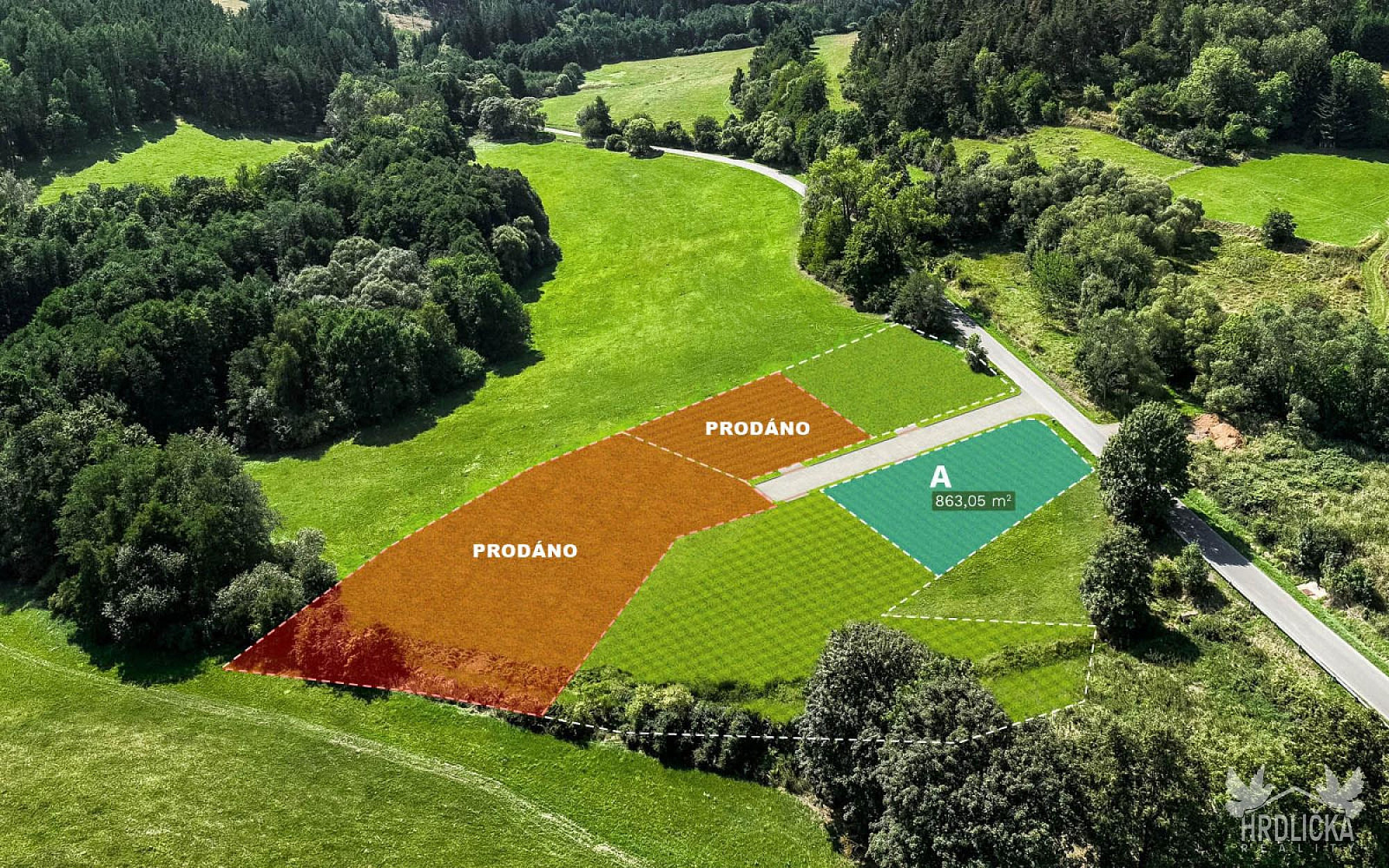 Prodej stavebního pozemku 864 m² – fotografie 2