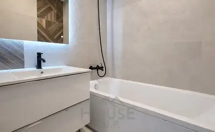 Prodej bytu 3+1 68 m², Lohniského, Praha 5 - Hlubočepy