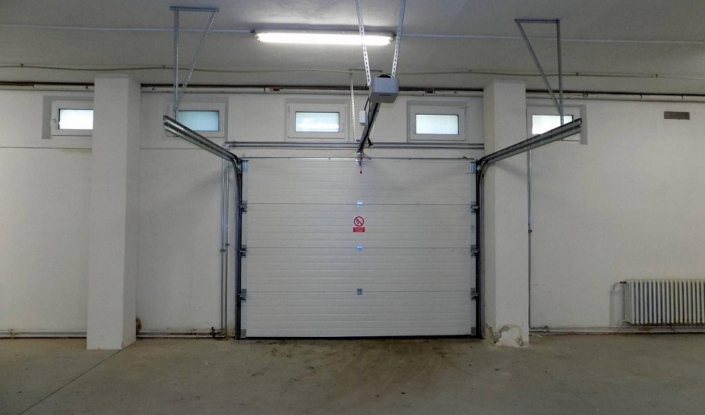 Pronájem obchodních prostor 750 m², Nový Bor – náhled fotky 4