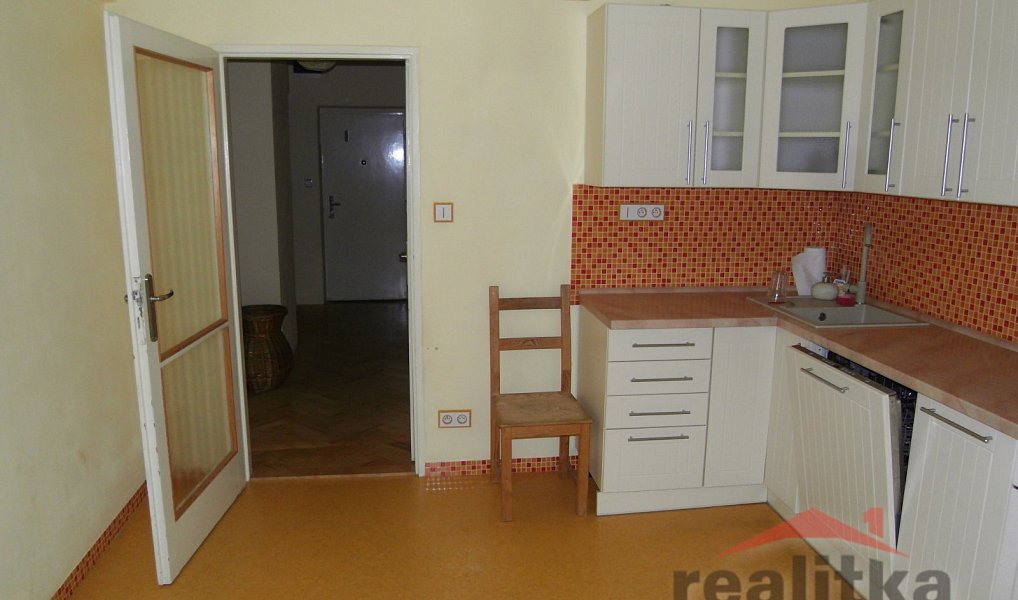 Pronájem bytu 2+1 80 m², Opava – náhled fotky 7