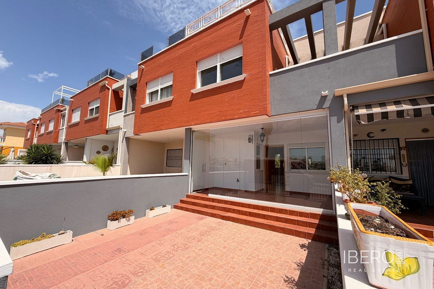Prodej domu 88 m² s pozemkem 98 m²