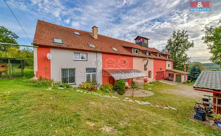 Prodej domu 645 m² s pozemkem 10 108 m², Cheb - Pelhřimov