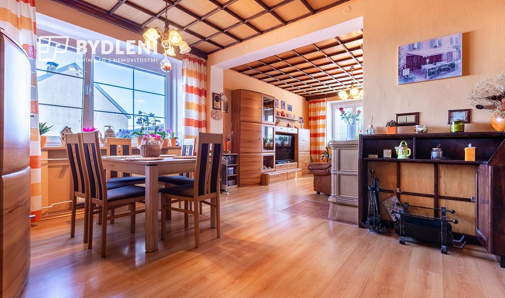 Prodej domu 318 m² s pozemkem 791 m², Krupka – náhled fotky 22