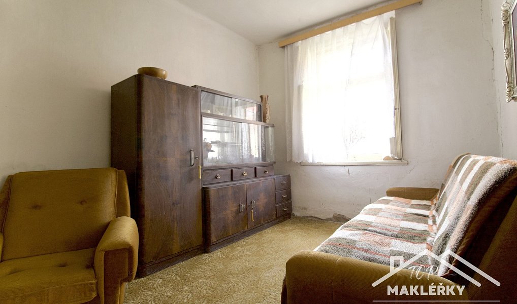 Prodej domu 168 m² s pozemkem 2 068 m², Močovice – náhled fotky 11