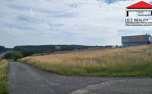 Prodej komerčního pozemku 4 261 m², Hrabyně, okres Opava