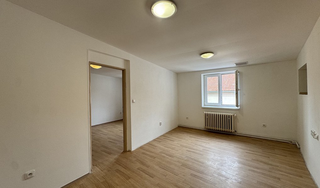Pronájem bytu 2+1 48 m², Krabčice – náhled fotky 9