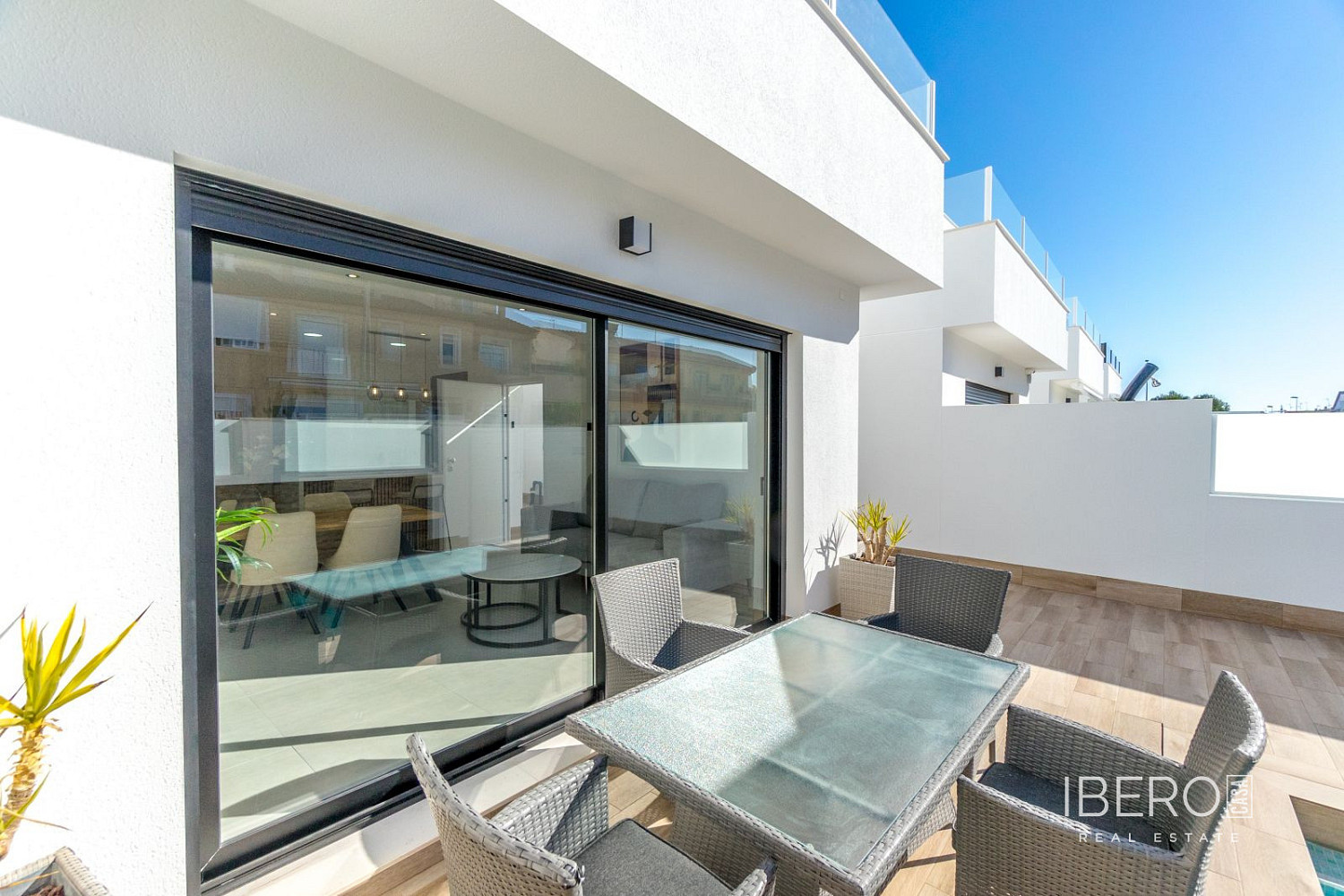 Prodej domu 133 m² s pozemkem 153 m² — photo 2