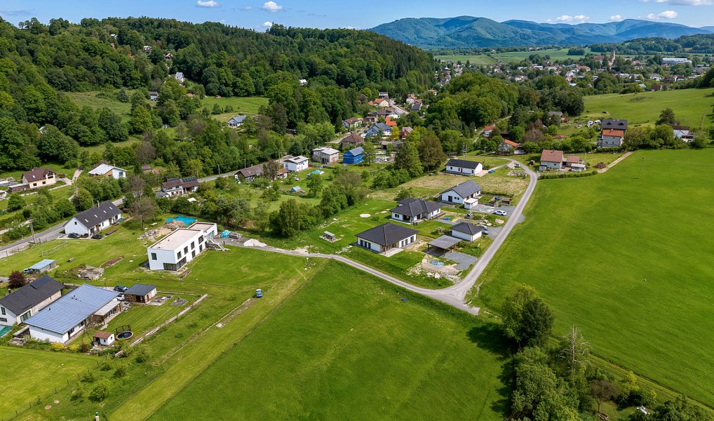 Prodej stavebního pozemku 1 875 m², Janovice – náhled fotky 9