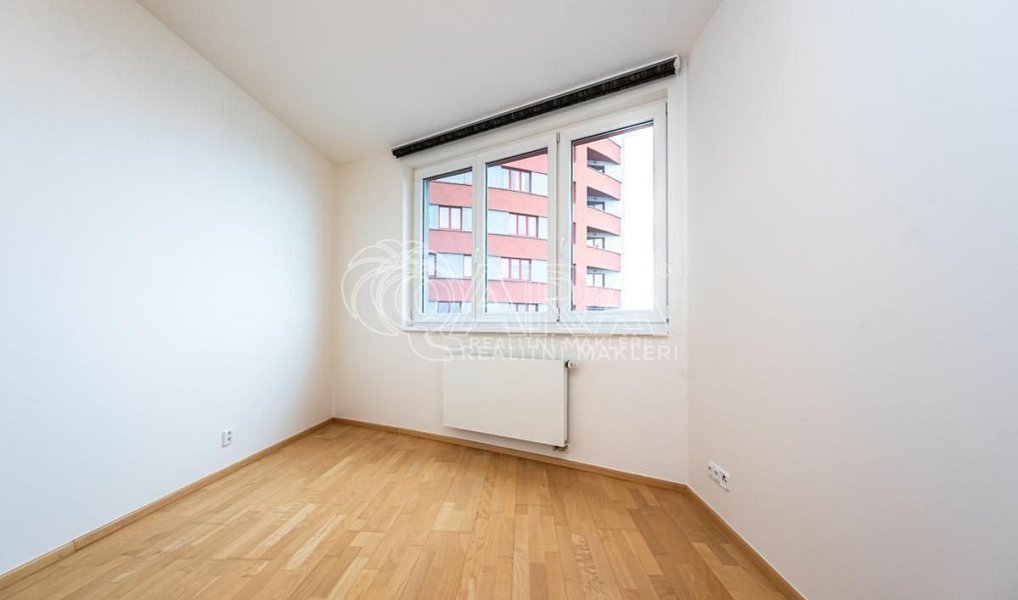 Pronájem bytu 3+kk 90 m², Praha – náhled fotky 13