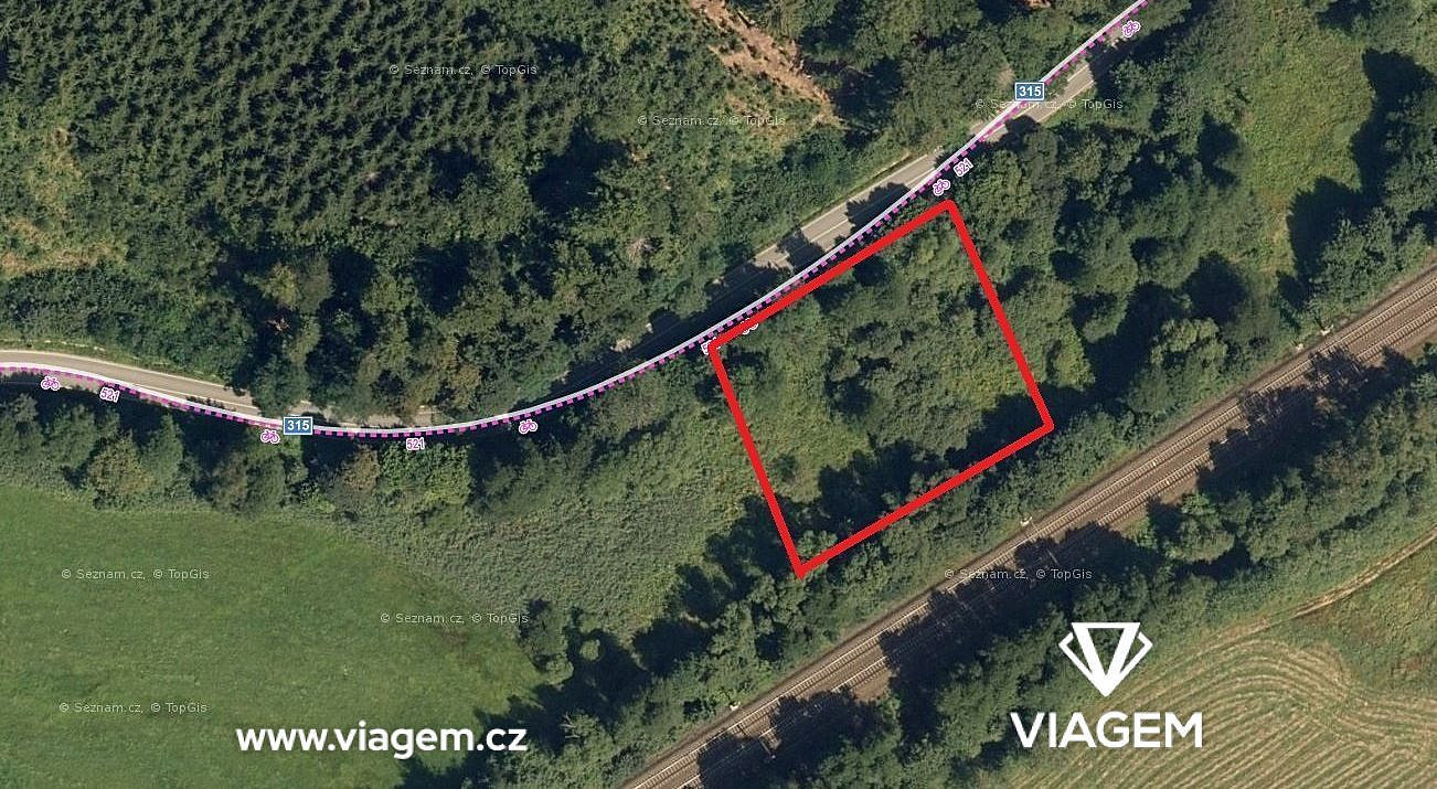 Prodej pole 574 m²