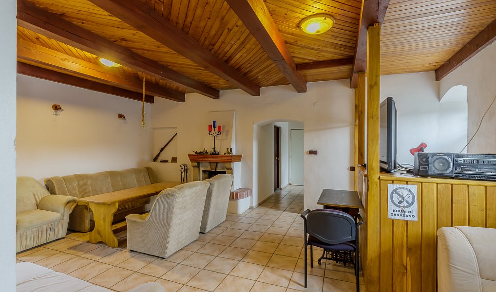 Prodej domu (jiného typu) 550 m², Neveklov – náhled fotky 15