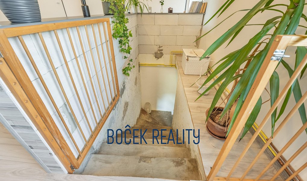 Prodej domu 211 m² s pozemkem 1 356 m², Sýkořice – náhled fotky 15